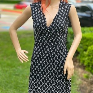 Size 0 Black and White, White House Black Market Dress